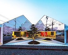 Амины орон сууцны фасадны өвөрмөц шийдлүүд