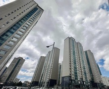 "Цэнгэлдэх" хотхоны 1,2-р ээлж нийт 9 блокын дизайн, шилэн фасад, чулуун хөвөнгийн материал.