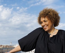 Лесли Локко: Архитектур бол ирээдүйг төсөөлөх орон зай