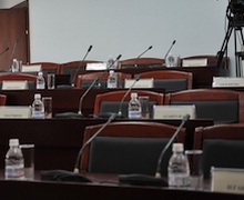 НИТХ-ын ээлжит бус хуралдаан МАН-ын бүлэг завсарлага авснаар хойшлогдлоо