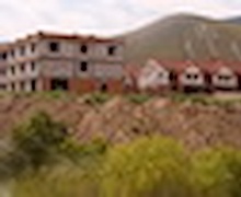 Дархан ууланд маань алга дарам газар ч үлдсэнгүй