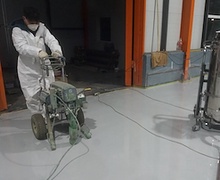 Шалны резинэн будаг хийж буй үйл явц