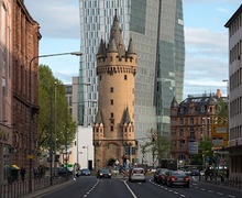 Франкфуртийн дундад зууны үеийн цамхаг