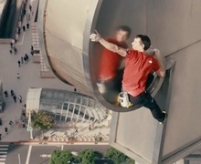 Алекс Хоннолд Тайпэй 101‑д хамгаалалтгүйгээр авирчээ 