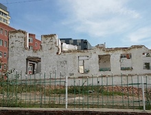 Хөгжлийн бэрхшээлтэй хүүхдийн 10 дугаар цогцолборын барилгын ажил таван жил царцлаа