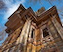 Оросын орхигдсон модон байшин /14 зураг/