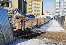 Зарим хотхонуудын хаагдсан орц, гарцыг нээх ажлыг эхлүүллээ