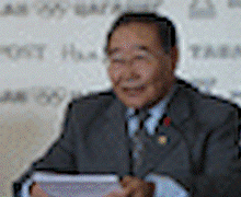 Монгол эрдэмтэд гар утаснаасаа удирддаг гэрийн халаагуур зохион бүтээжээ