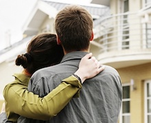 Жижиг байшинг том зайтай болгох 10 шилдэг арга