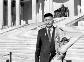 Б.Эрдэнэболд: Үндэсний бахархал болсон бүтээн байгуулалтын ард инженерүүд байдаг