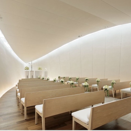 Японы өндөр технологийн гадна фасад, дотор заслын чулуун будаг