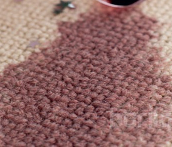 Хивсэн дээрх толбыг хэрхэн арилгах вэ?