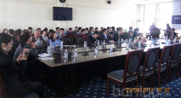 “Бид үйлдвэрлэгчдээ сонсъё” уулзалт, зөвлөгөөн боллоо