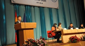 Өрхийн эмч, сувилагч нар орон сууцтай болно.