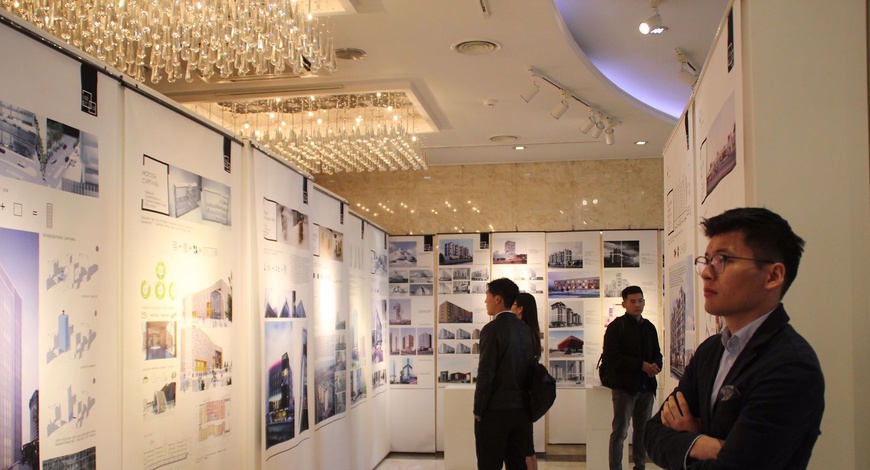 “10l100 #ARCHITECTS” үзэсгэлэнгээс орчин үеийн зураг төслийн чиг хандлагыг дурандаж болно