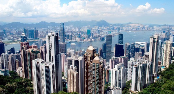 Шенжень, Хонконгийн орон сууцны борлуулалт хоёр туйлд таталцаж байна