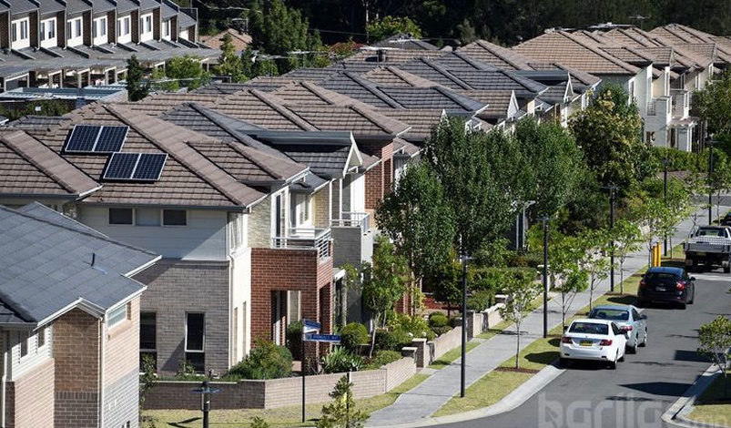 Австралид орон сууцны үнийн өсөлт саарч, Сидней болон Мелбурн хотод үнэ буурч эхэллээ