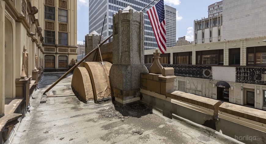 АНУ-ын Теннесси мужийн Мемфис хотын мартагдсан тэнгэр баганадсан барилга