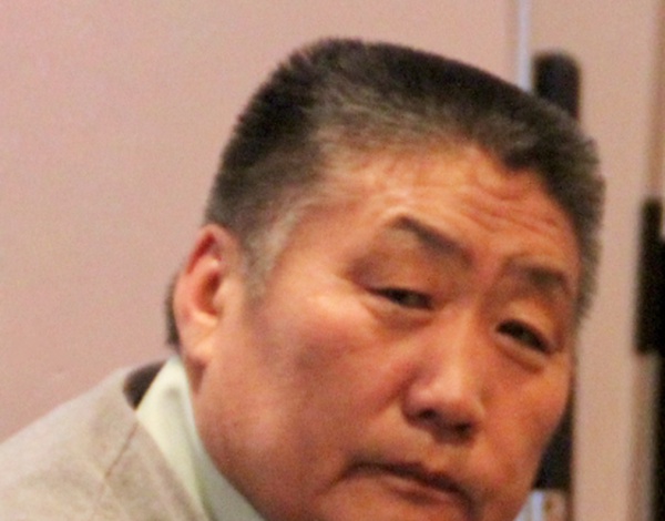 “Баянхайрхан трейд” ХК-ийн захирал Ж.Дамба  “100.000 айлын орон сууц хөтөлбөр”-ийг зүгээр зарлаад орхичихож болохгүй