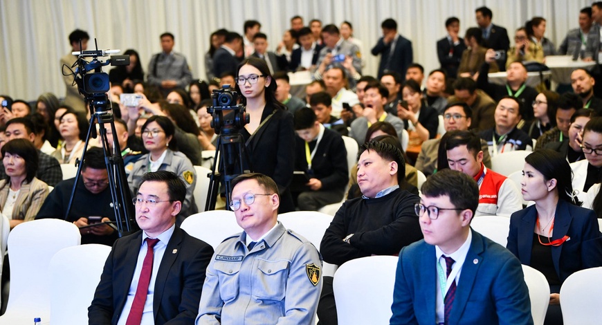 “Барилга, дэд бүтцийн салбарын стандартын хэрэгжилт хяналт шалгалтын тогтолцоо” хэлэлцүүлэг