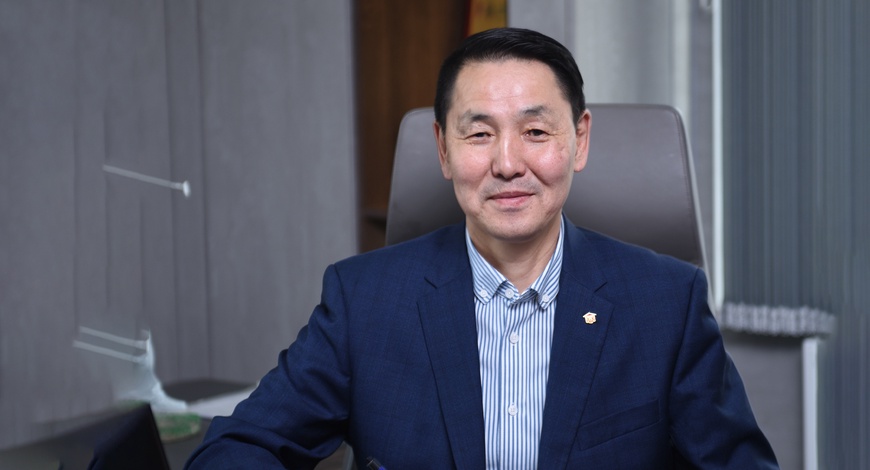 Улсаа хөгжүүлэх залуу насны мөрөөдөл өнөөдрийн бизнесийн эхлэл болсон