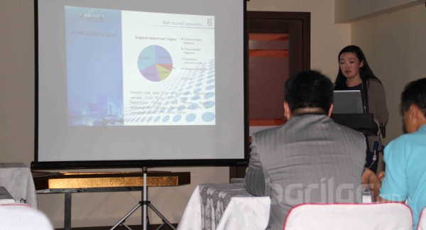 "Барилга Орон Сууц 2012" үзэсгэлэн яармагийн үеэр “Үл хөдлөх хөрөнгө - Орон сууцны зах зээл” нээлттэй уулзалт боллоо