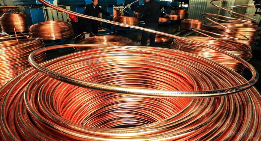 Зэсийн үнэ өсөж, тонн нь 10,962 ам.долларт хүрлээ