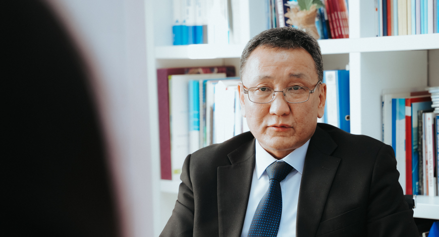 Ж.Дэлгэрсайхан: Бодлогын хүүг өсгөх нь төгрөгийг үнэгүйдүүлэхээс  хамгаалах нэг арга