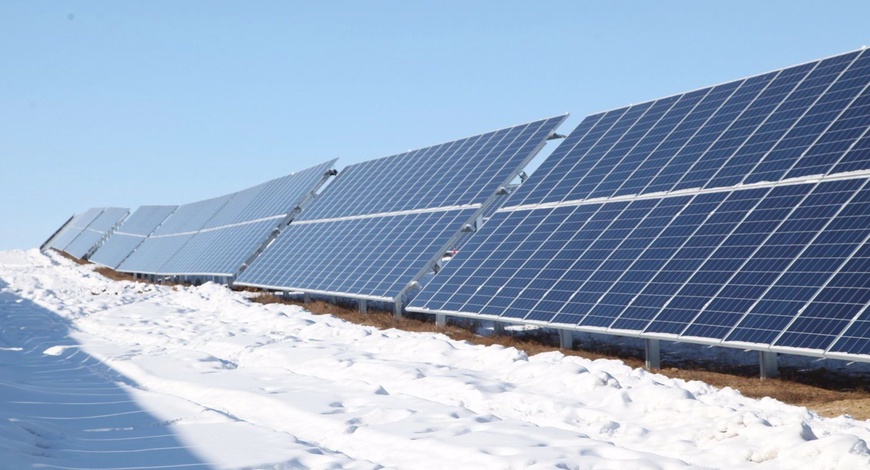 Монголын анхны нарны цахилгаан станц ажиллаж эхэллээ 