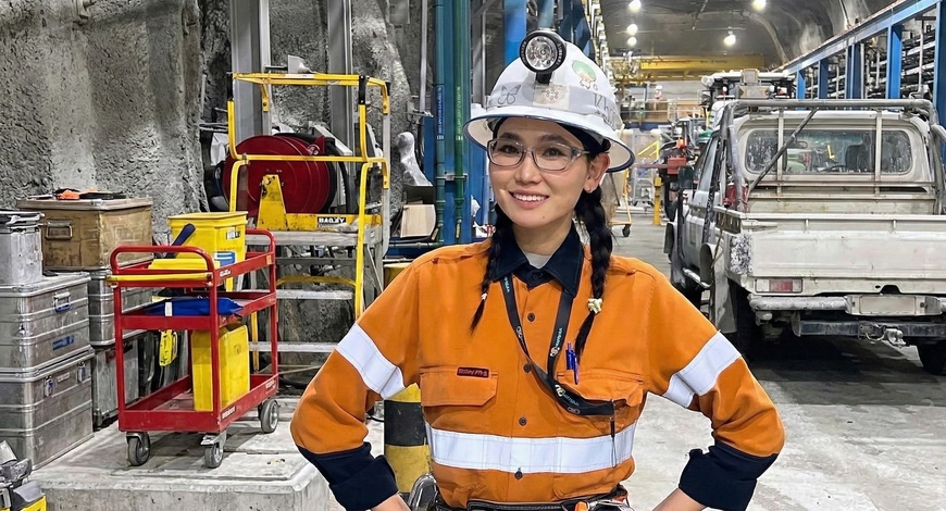 Б.Хоролсүрэн: Мэдэхгүй зүйлээ асуухаас бүү ич. Харин мэдэхийг хүсэхгүй байгаагаасаа ичих хэрэгтэй